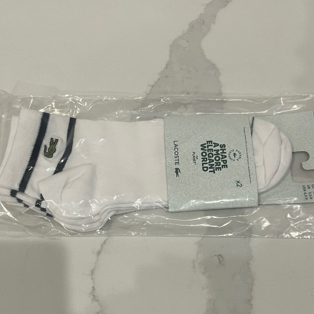 NWT Lacoste White Casual Socks for Men